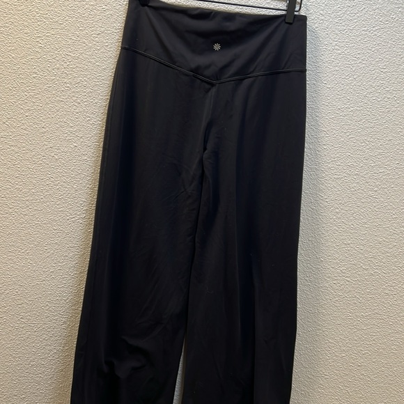 Athleta ELATION WIDE LEG PANT size large in black - Picture 3 of 4